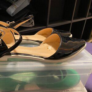 Black and white dress shoes size 7.5